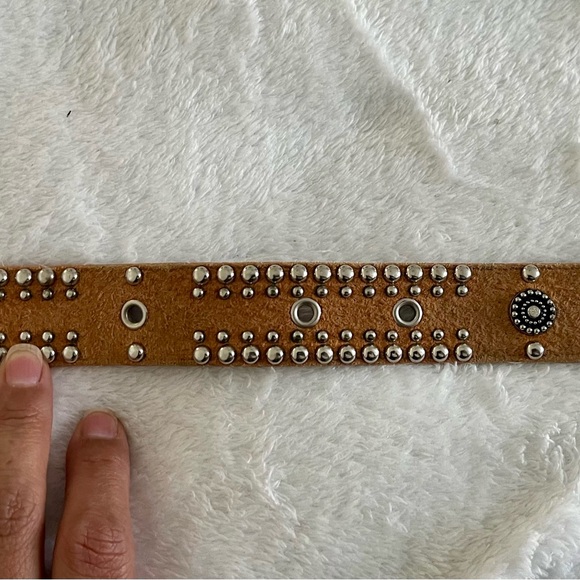 - jana vintage leather belt - Picture 5 of 12